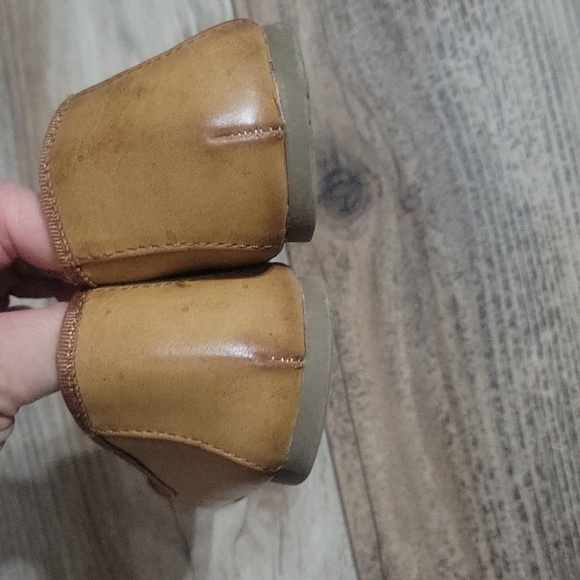 Cat & Jack Tan Ballet Slippers - Picture 3 of 6